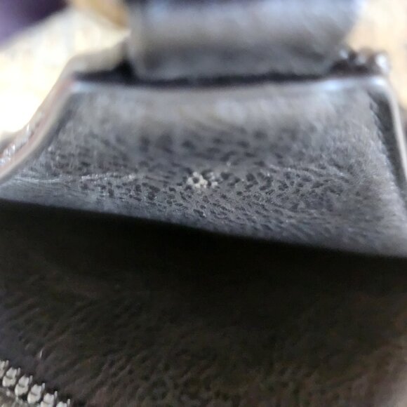 Sam & Hadley Black Crosbody/Sling Bag - Picture 8 of 12